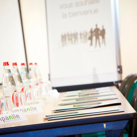 Campanile Lille - Seclin Hotel Bisnis foto