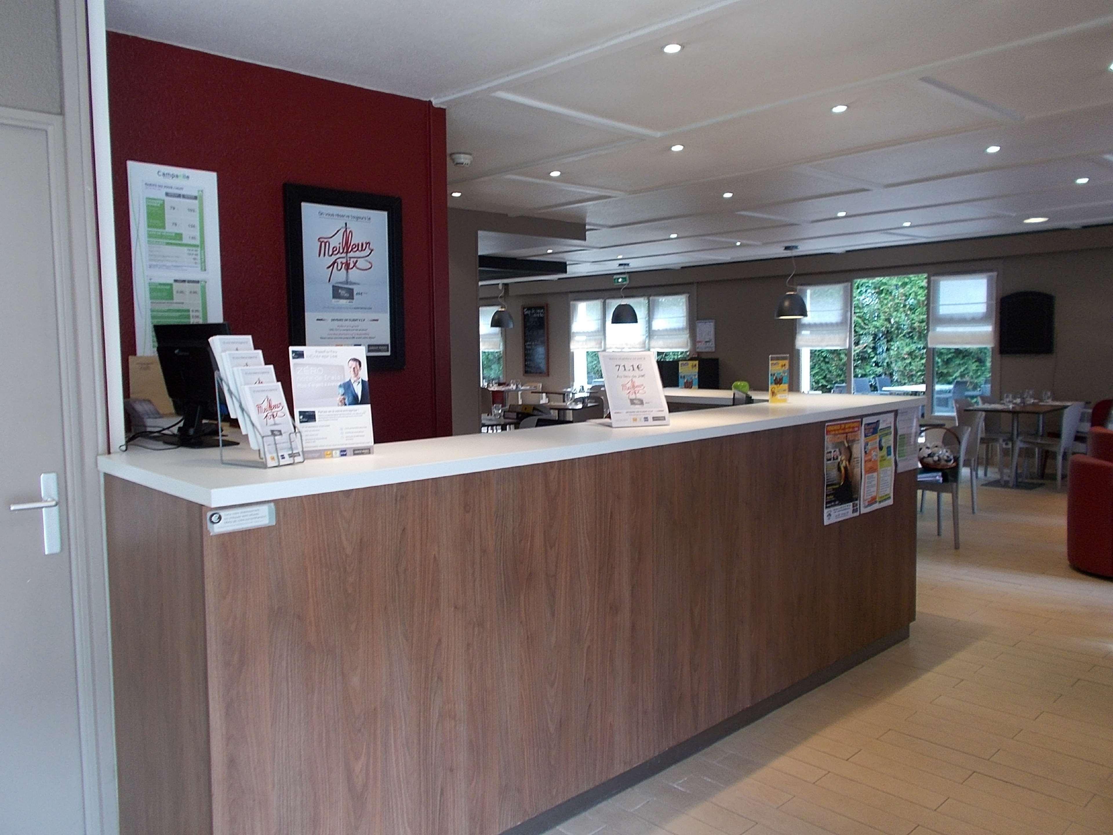 Campanile Lille - Seclin Hotel Bagian luar foto
