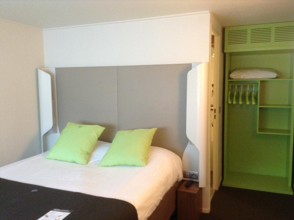 Campanile Lille - Seclin Hotel Ruang foto
