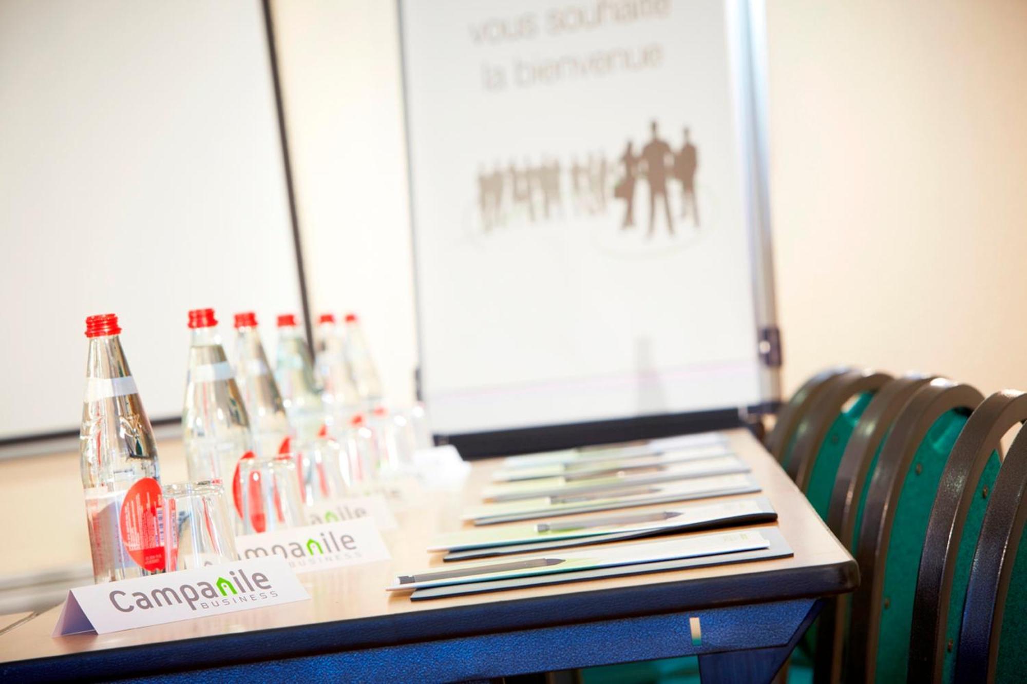 Campanile Lille - Seclin Hotel Bisnis foto